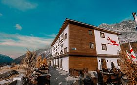 Alpine Lounge Boutique Hotel